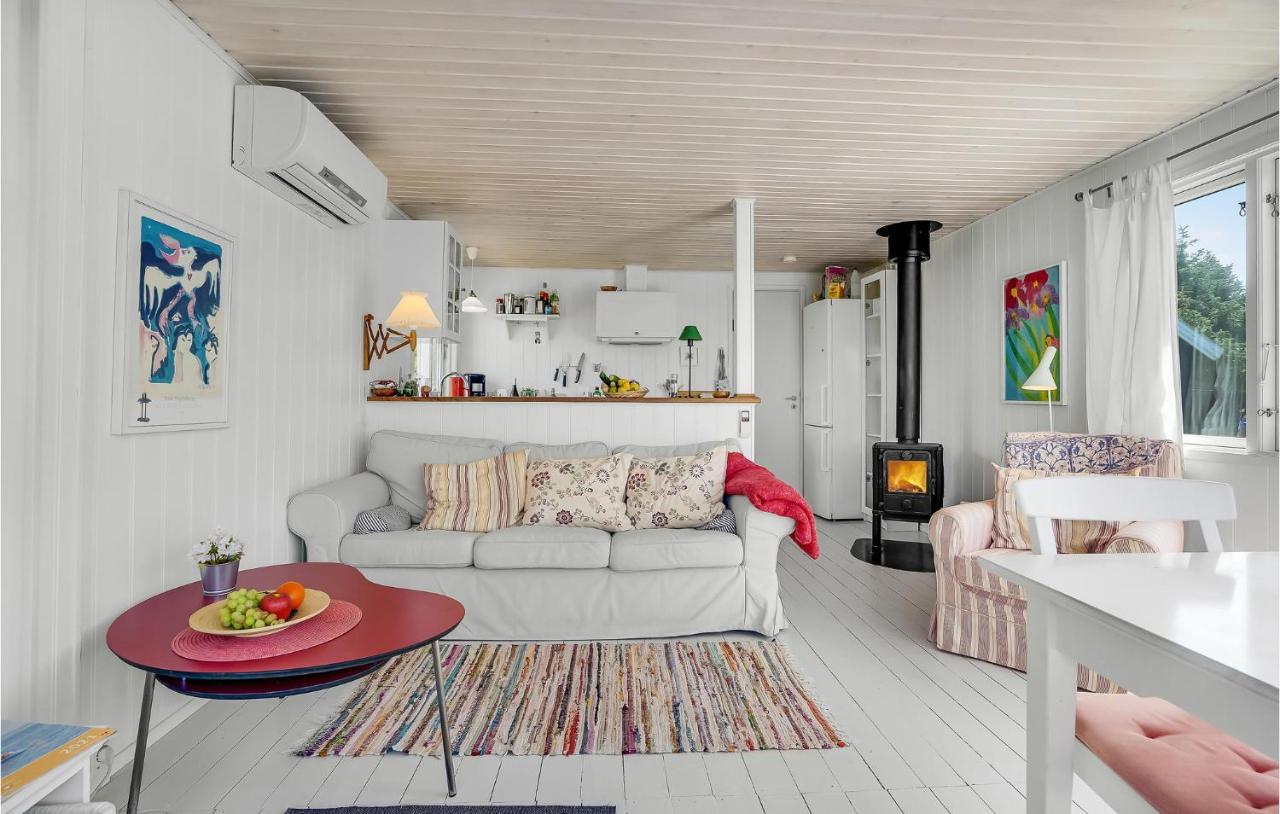 Gorgeous Home In Laeso With Wifi Exterior photo